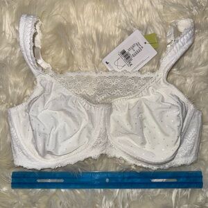 NWT 34B Amoena Mastectomy Wireless Camisole Bra